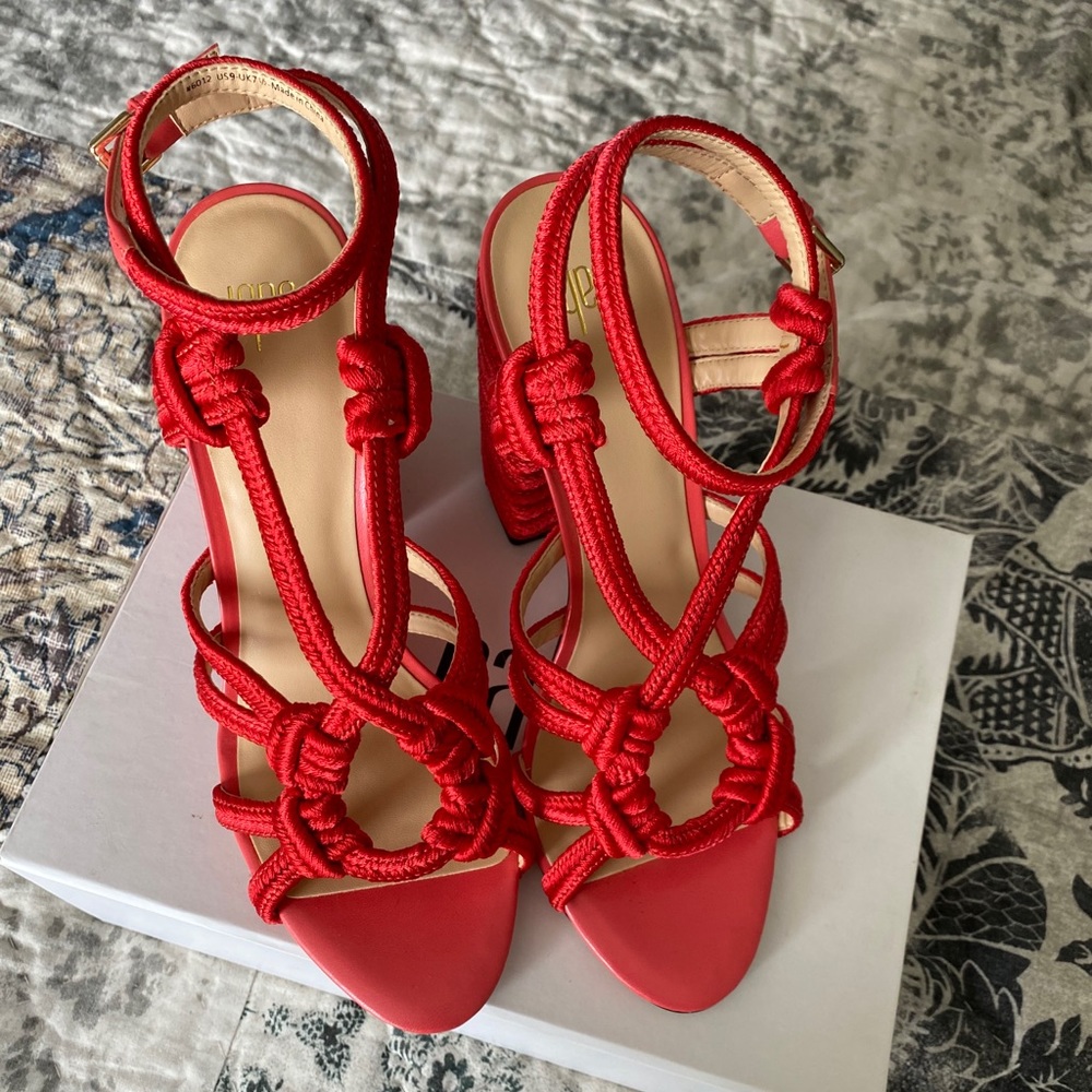 CABI Heels